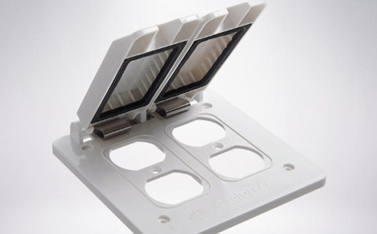 五金手板通常由鋁模制成，塑料成型，也稱為真空成型